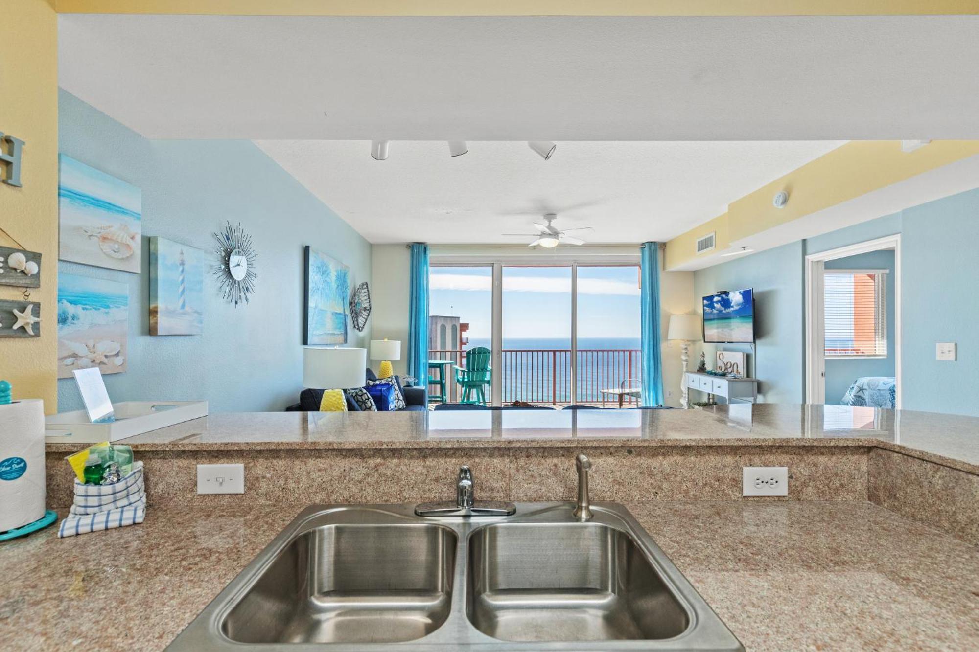 Penthouse With Beautiful Beach Views! 1 Bedroom, 2 Bathroom Penthouse! بنما سيتي بيتش المظهر الخارجي الصورة